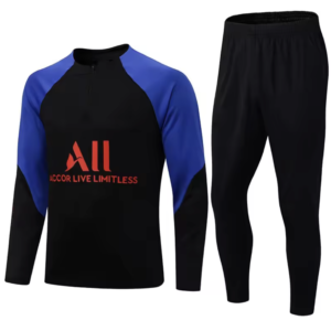 TRAINING TRACKSUIT